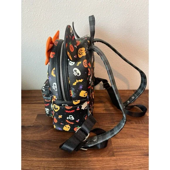 Disney Parks Loungefly Minnie Mouse Halloween Treats Mini Backpack - Picture 6 of 7